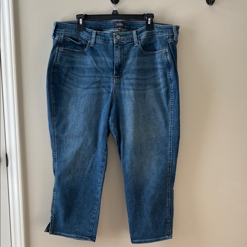 NYDJ Capris